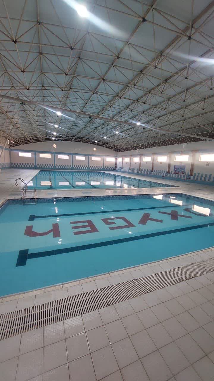 نمای استخر