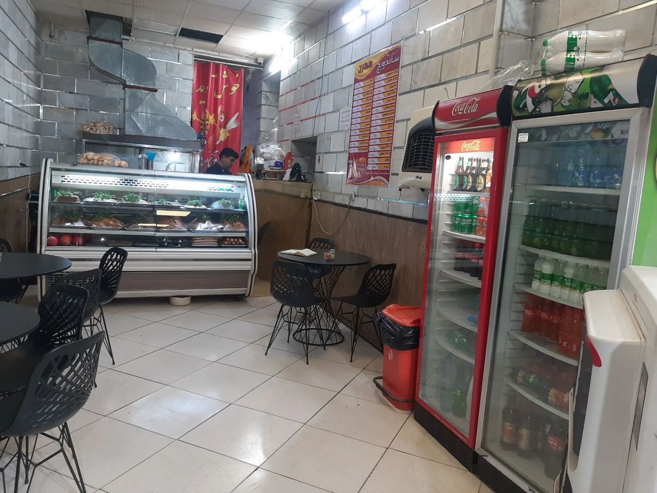 گالری ساندویچ مدرن یزد