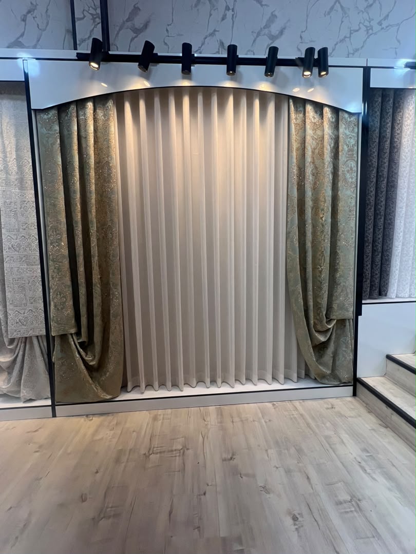 گالری پرده سرای ماهلین