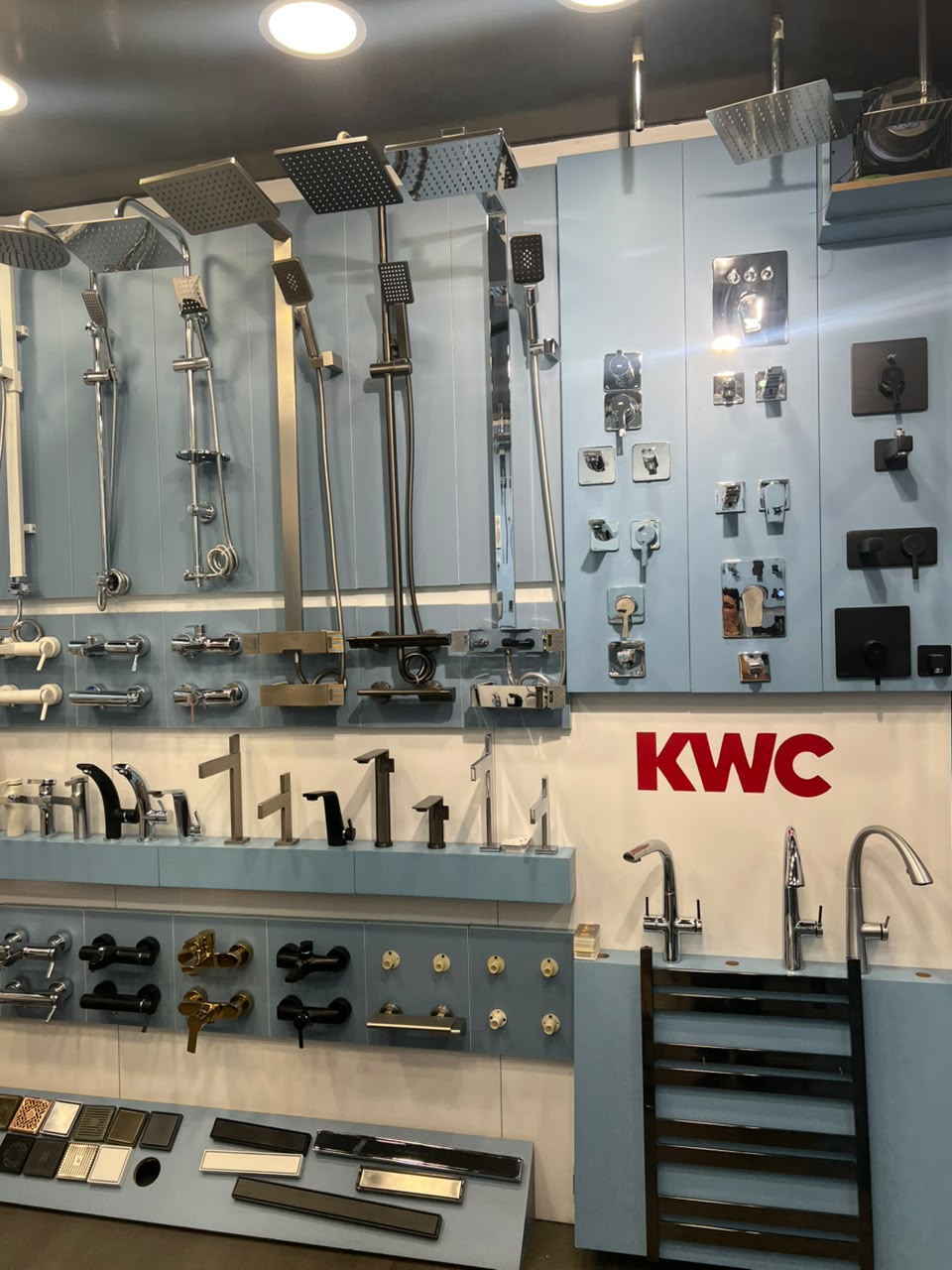 گالری گالری  پرستیژ  / شیرآلات . KWC . KELAR / بنی هاشم