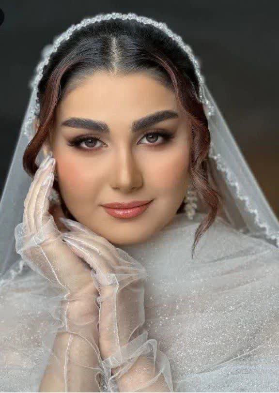 گالری سالن مراقبت زیبایی رز مشکی