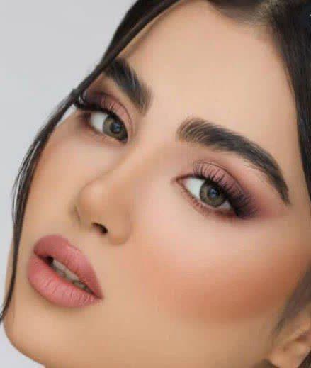 گالری سالن مراقبت زیبایی رز مشکی