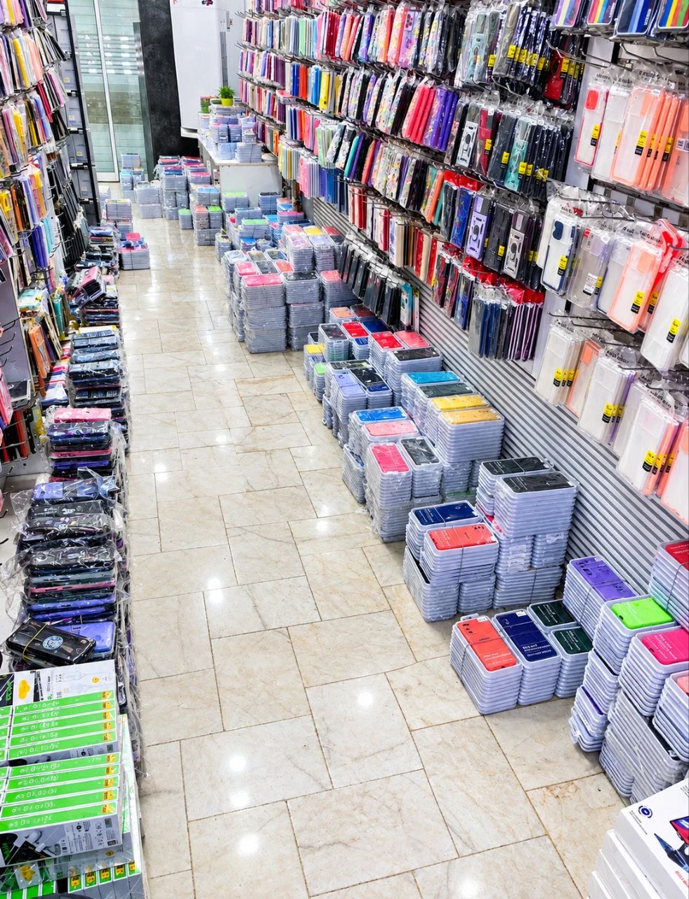 گالری پخش عمده لوازم جانبی موبایل و تبلت بازرگانی ساتیل