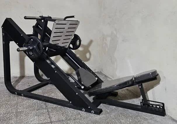 گالری تولیدات ورزشی فجر اسپورت کرج