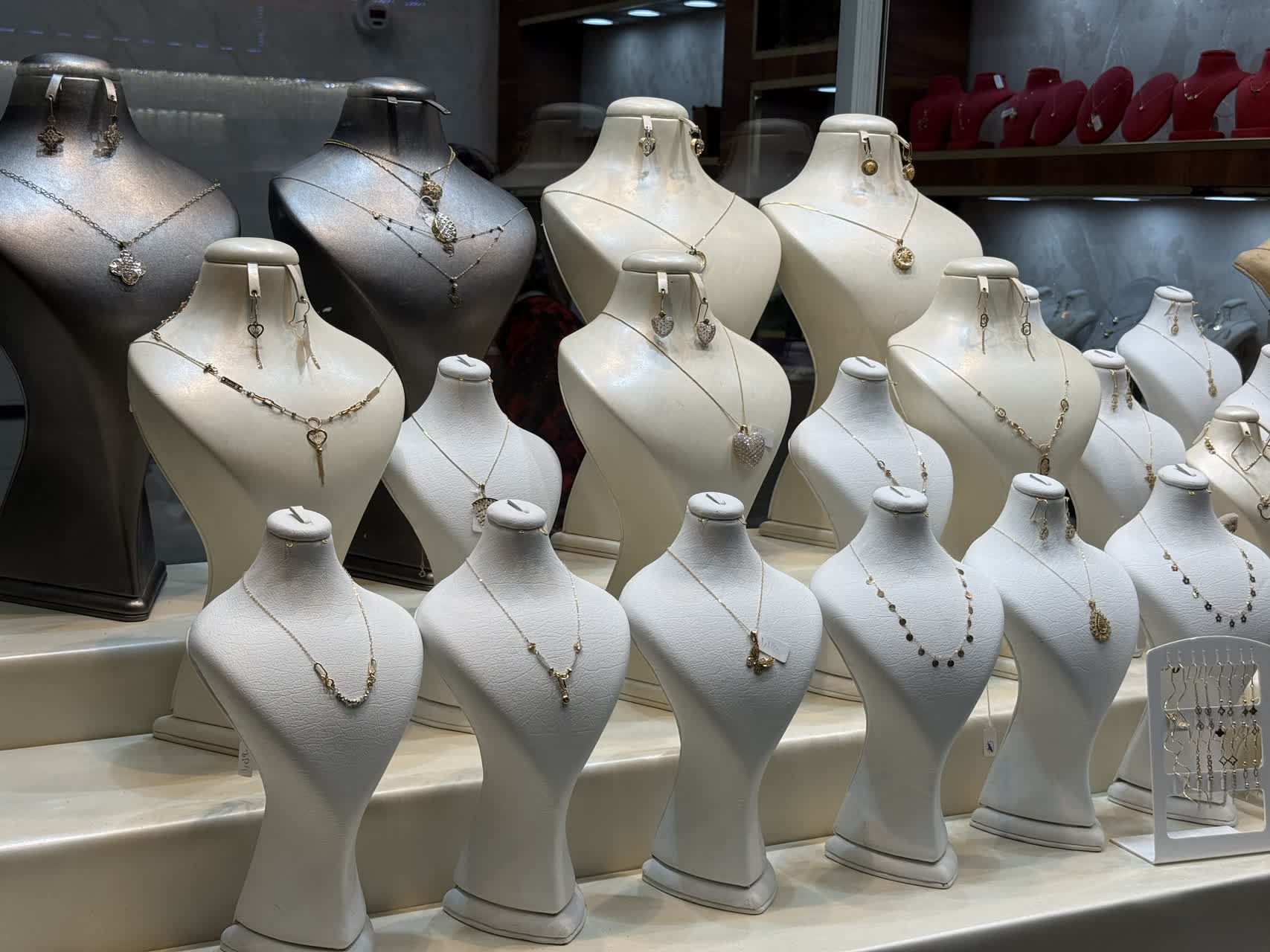 گالری گالری طلای حوری