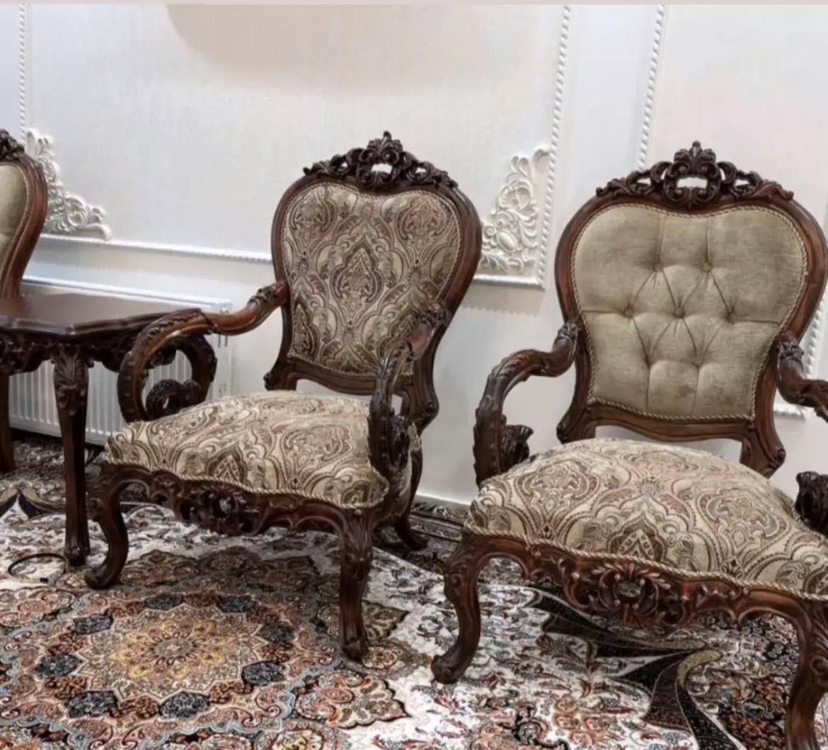گالری تولیدی مبلمان کلاسیک و سلطنتی
