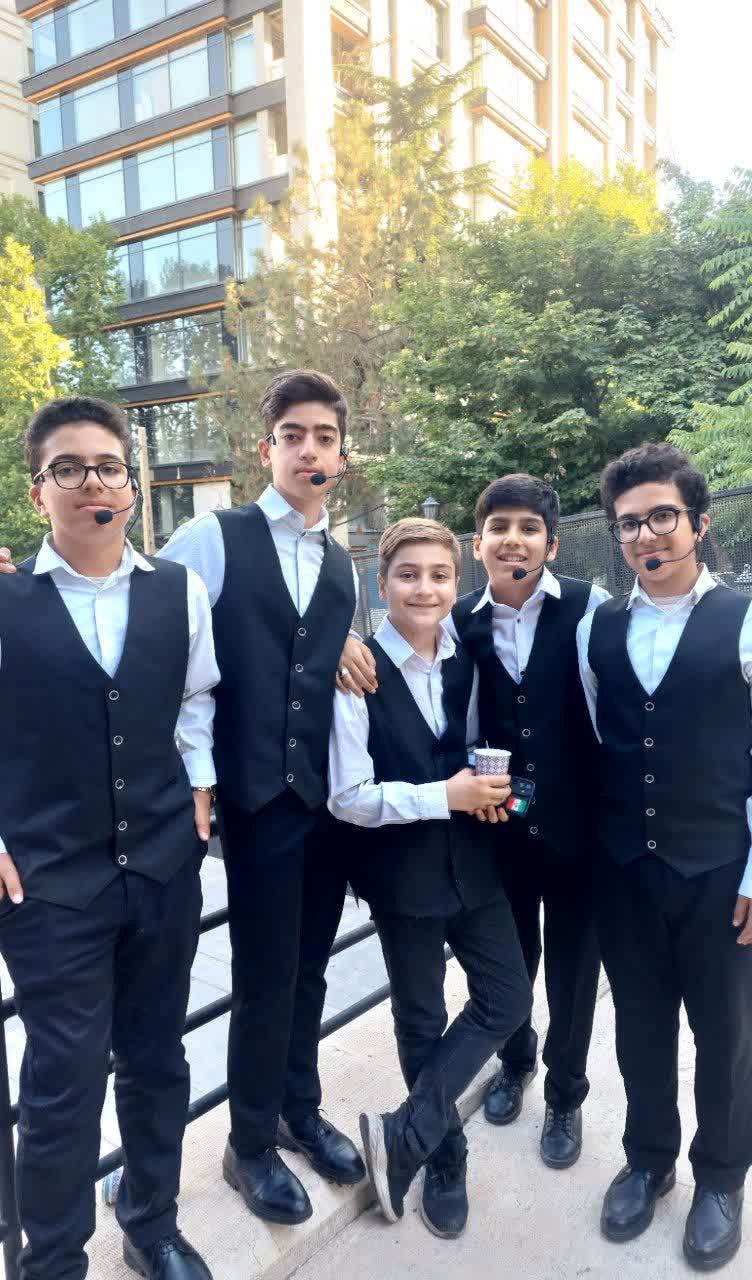 پسران گروه